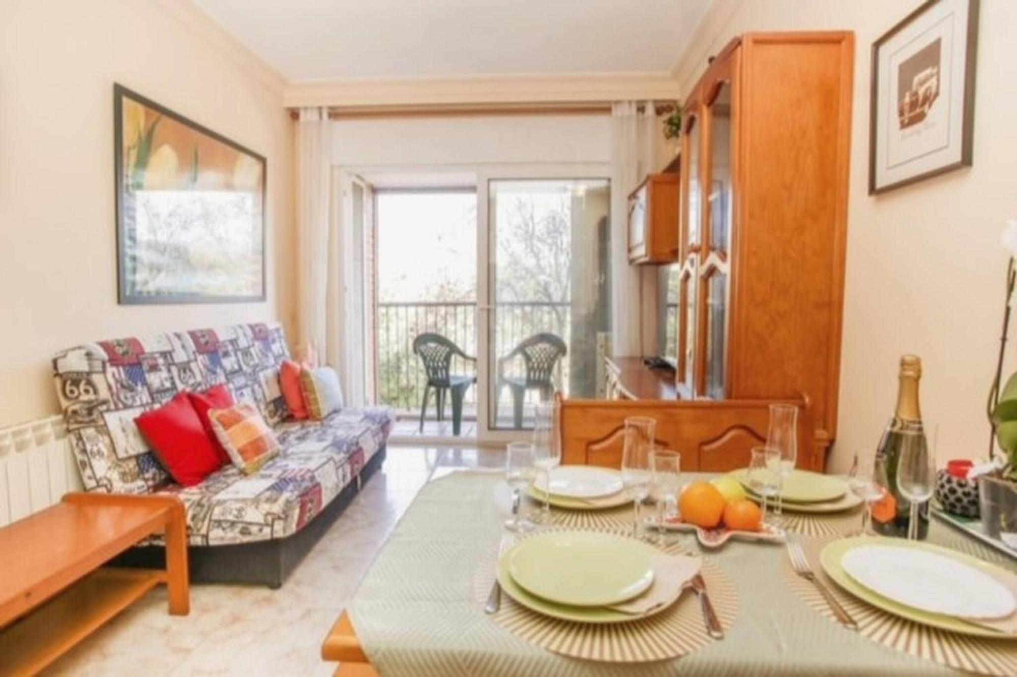 Appartement Equiped Fenals Beach *